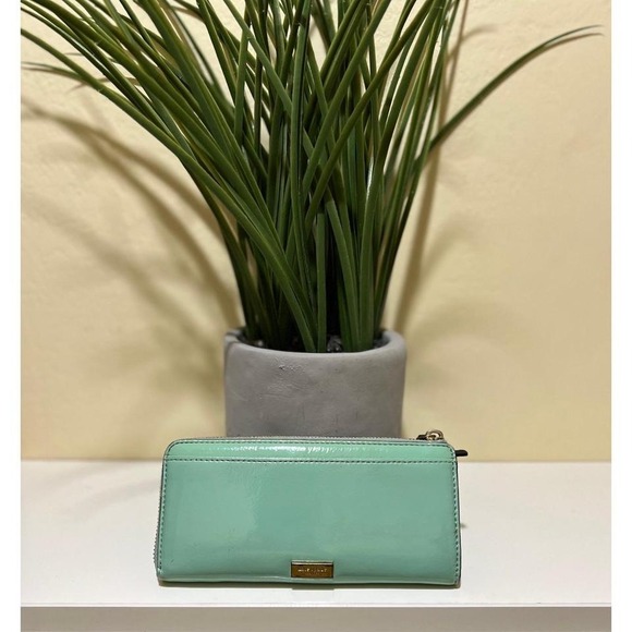 kate spade Handbags - KATE SPADE Chelsea Park Nisha Coastline Green Patent Leather Zip Around Wallet